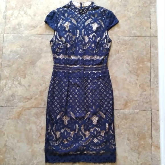 Quiz Navy Lace Contrast Lining High-Neck cap sleeve midi dress, size 6 - Picture 1 of 9